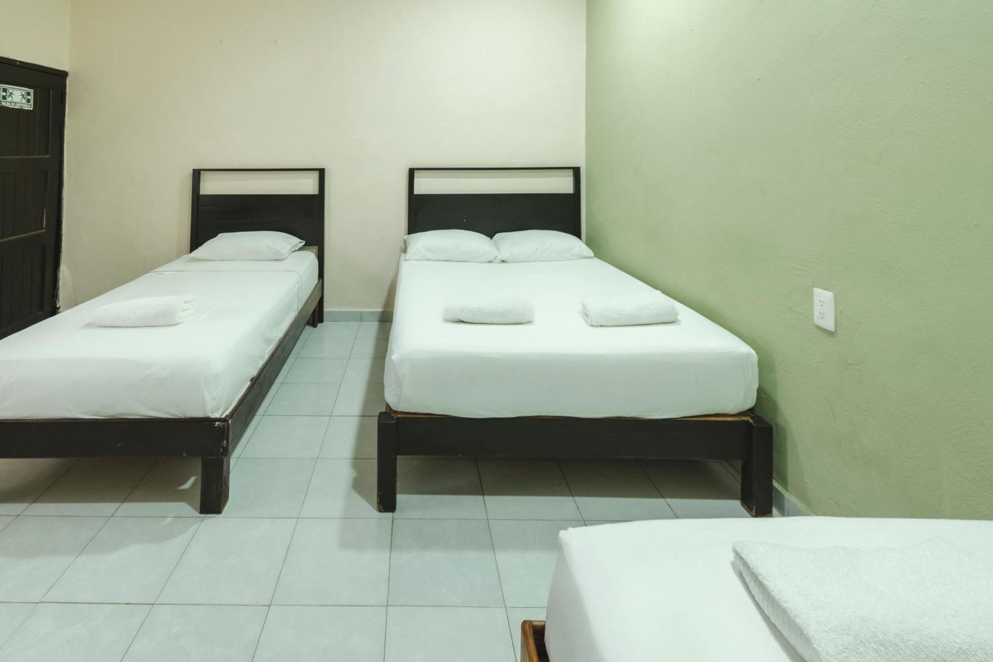 Hotel Quiam ปลายาเดลการ์เมน ภายนอก รูปภาพ